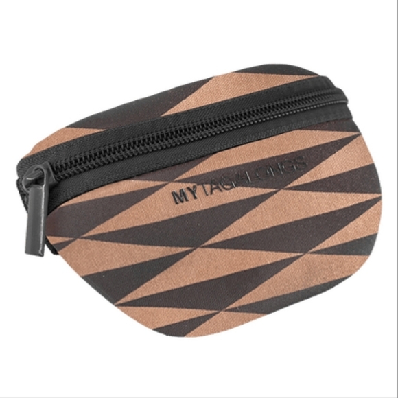 🆓️ W/ $55 Purchase! MYTAGALONGS Brown/Tan Arm Pouch ~ NWT - Picture 3 of 3